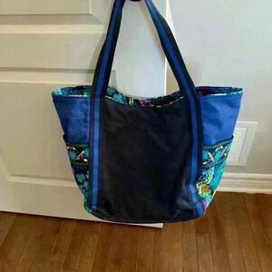 Vera Bradley satchel weekend bag or  diaper bag.Xl Size includes key hol…